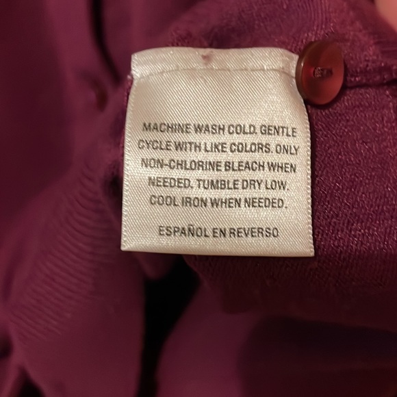 Charter Club Plum Cardigan with Pearly Buttons Women’s M EUC - Picture 4 of 4